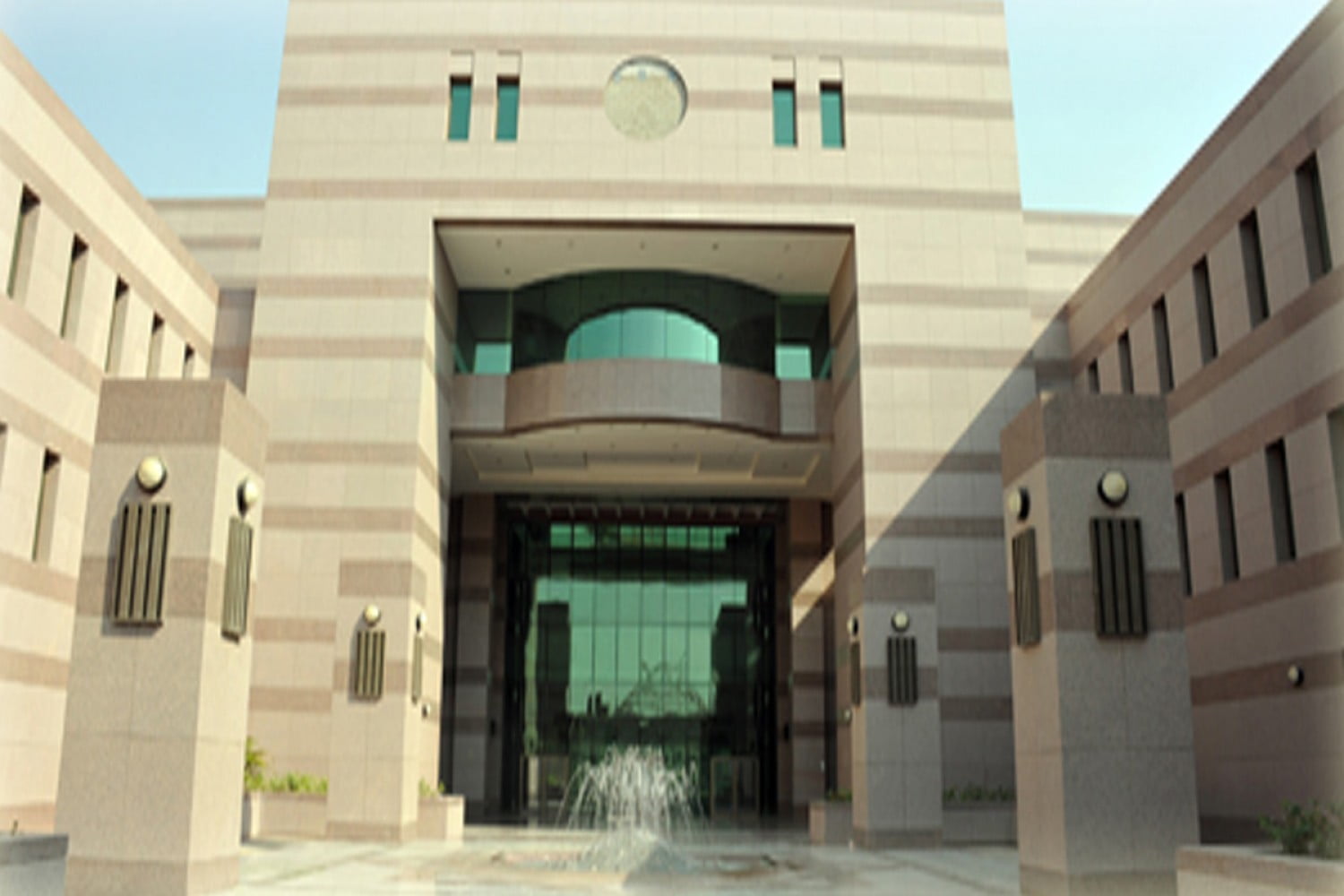 رابط التقديم على تقديم وظائف جامعة الملك عبدالعزيز 1443/2022