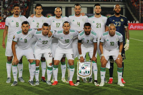 كم مره شاركت الجزائر في كأس العالم
