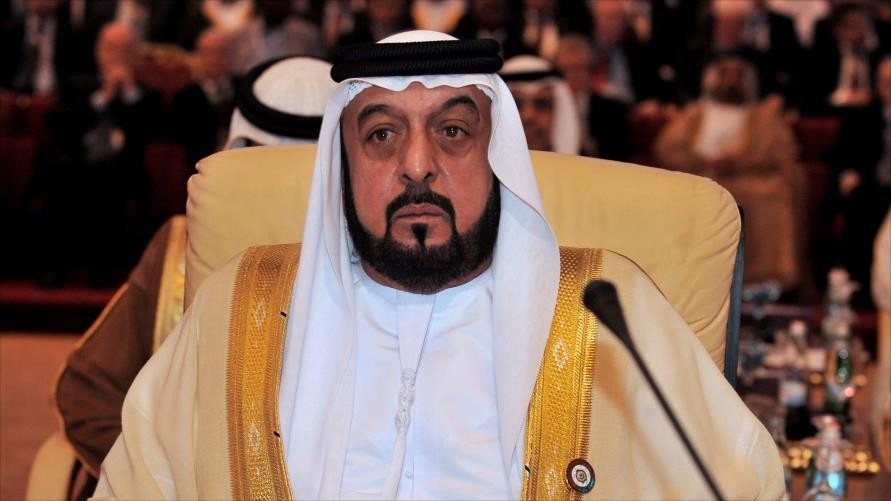 ما هو سبب عدم ظهور الشيخ خليفة بن زايد قبل وفاته