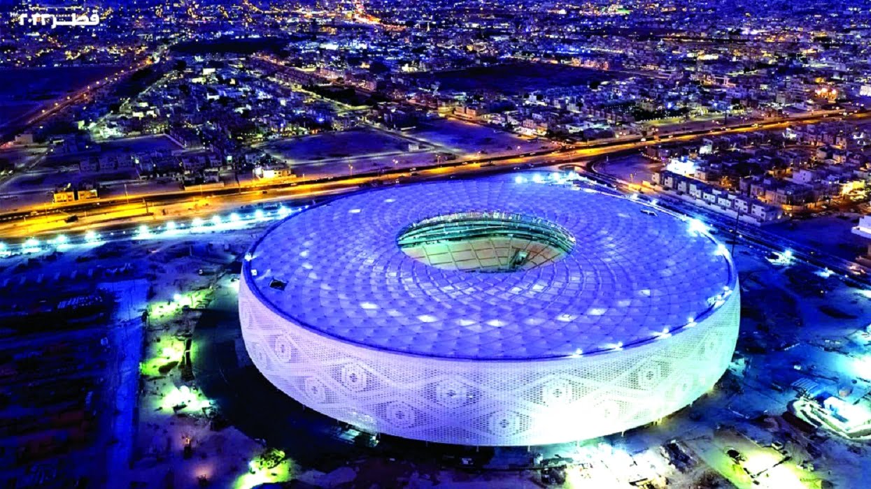 كم عدد ملاعب كأس العالم 2022 الدوحة؟